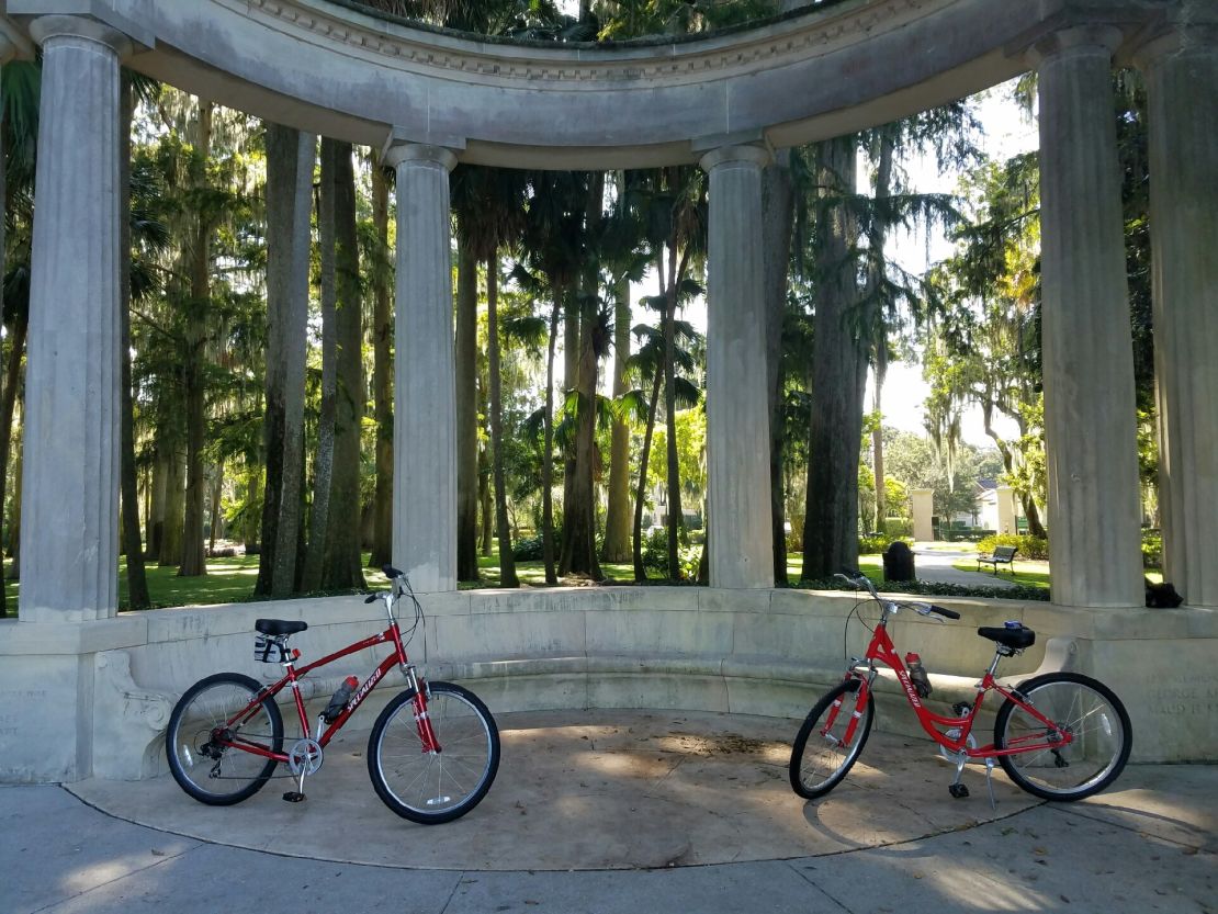 Bike tours give visitors a taste of the quieter side of Orlando.