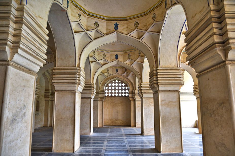 <strong>Qutb Shahi Heritage Park, Hyderabad:</strong> This collection of beautiful monuments is the resting place of the fearsome Qutb Shahi family, which ruled the Golconda Kingdom in southern India's Hyderabad region for 169 years in the 16th and 17th centuries. <a href="http://edition.cnn.com/2016/09/18/travel/hyderabad-restored-tombs-india/">READ: New life for historic tombs of Hyderabad, India</a>