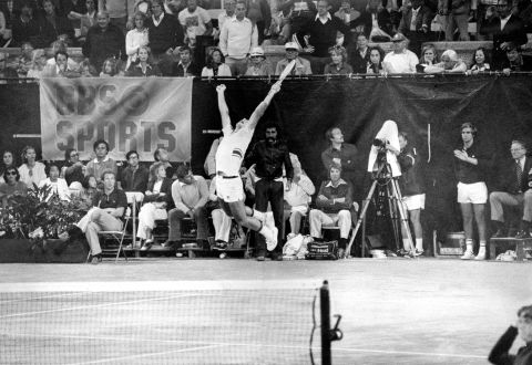 Guillermo Villas celebrates after beating Jimmy Connors in the 1977 US Open final, the last time the tournament was held at Forest Hills. 