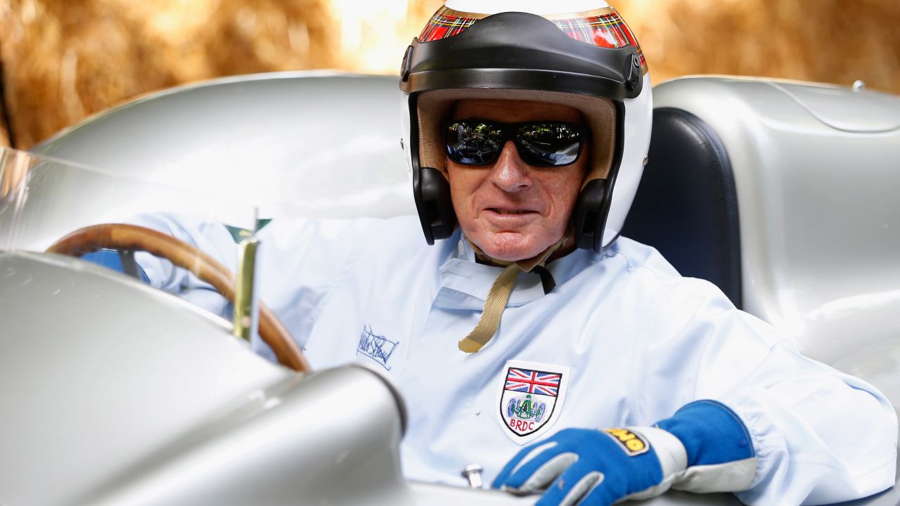 CHICHESTER, ENGLAND - JUNE 27: Sir Jackie Stewart prepares to drive up the hill at Goodwood on June 27, 2015 in Chichester, England. (Photo by Charles Coates/Getty Images)