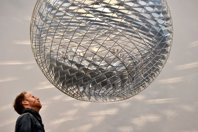 "Schools of Movement Sphere" at the Frieze Art Fair in London, 2014.