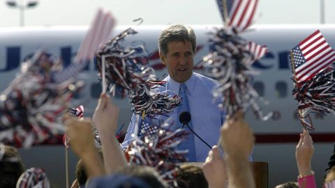 John Kerry rally plane