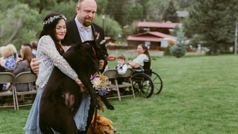 Bride's dying dog makes it down the aisle for one last gift | CNN