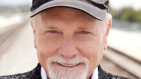 Mike Love headshot