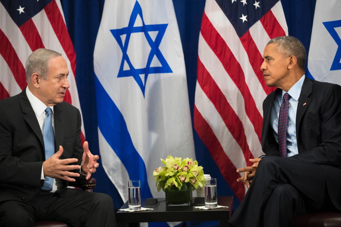 Prime Minister of Israel Benjamin Netanyahu speaks to U.S. President Barack Obama during a bilateral meeting  September 21, 2016 in New York City.