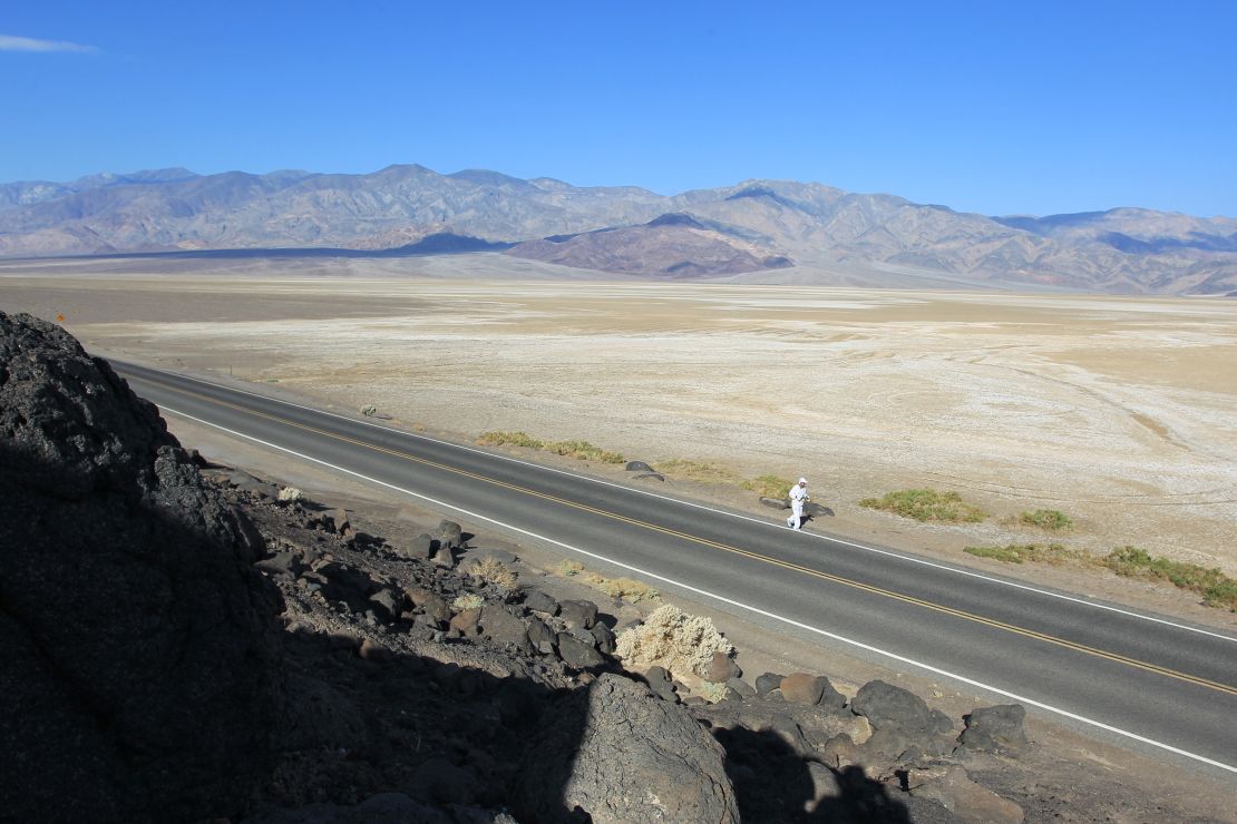 A lonely runner at Badwater