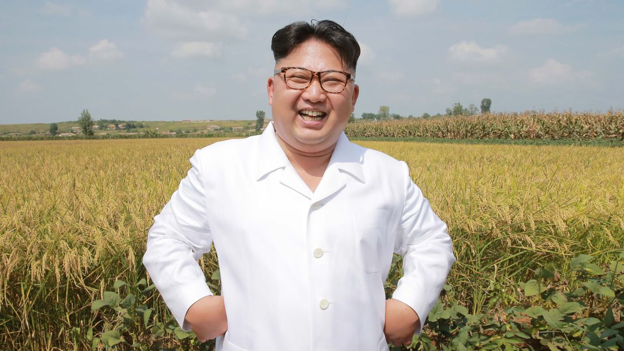 Kim Jong Un inspects Farm No. 1116 in an undisclosed location in a photo released September 13, 2016.