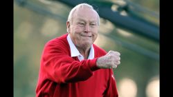 AUGUSTA, GA - APRIL 07:  Arnold Palmer watches the ceremonial first tee shot to start the first round of the 2011 Masters Tournament at Augusta National Golf Club on April 7, 2011 in Augusta, Georgia.  (Photo by Jamie Squire/Getty Images)