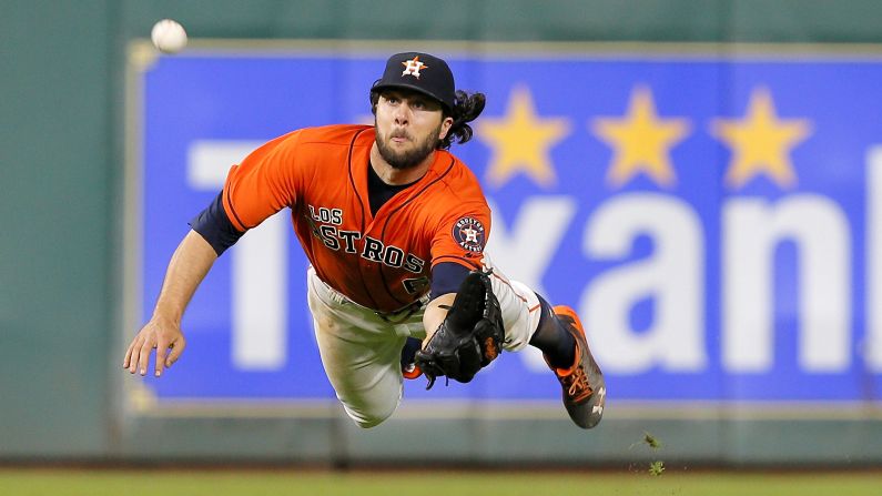 Houston's Jake Marisnick makes a diving catch against the Los Angeles Angels on Saturday, September 24.