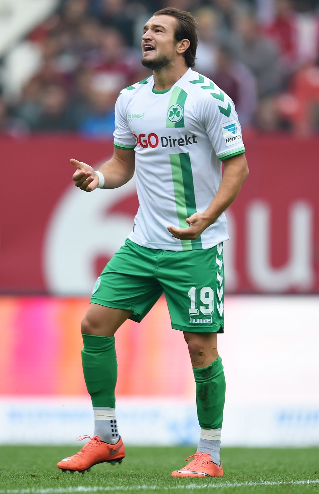 Veton Berisha plays in Germany with Greuther Furth. 