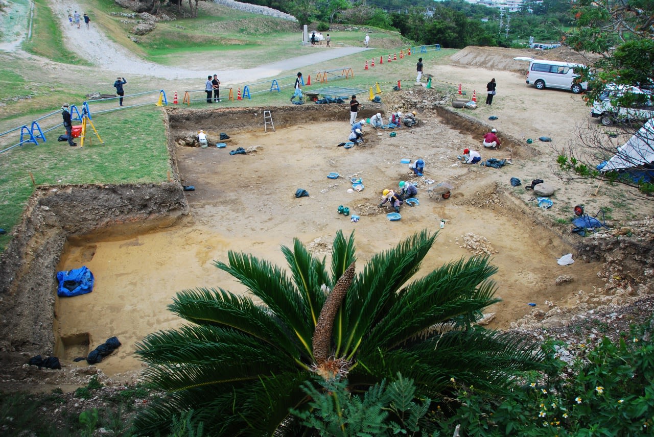 A team of archeologist excavate the Kasturen castle site.
