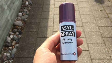 Asyl-Spray has been handed out to citizens in Denmark by the nationalist Danskernes Parti.