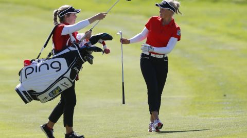 Brooke And Brittany Henderson Golf S Sister Act Cnn