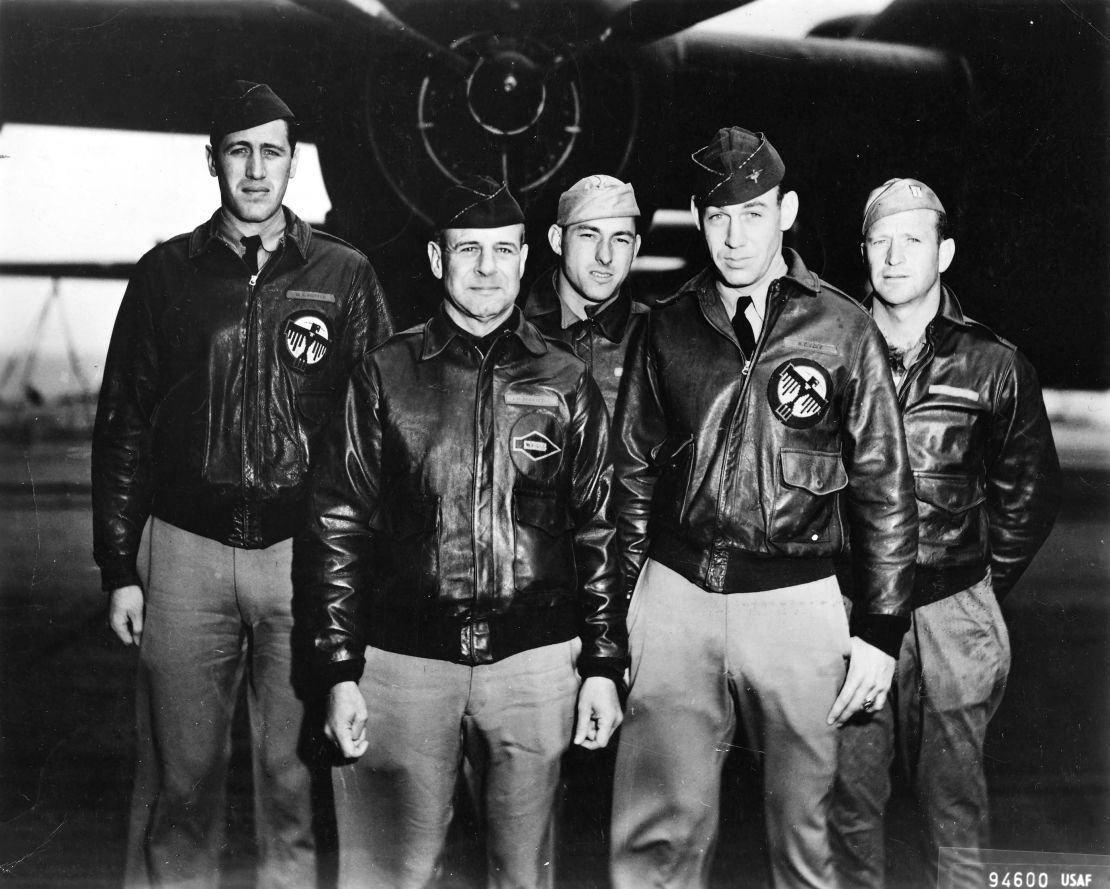 Doolittle's crew: From left: navigator Henry "Hank" Potter, pilot James "Jimmy" Doolittle, bombardier Fred Braemer,  co-pilot Richard "Dick" Cole, engineer/gunner Paul Leonard