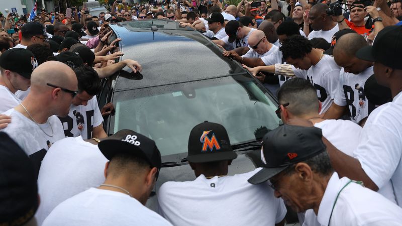 Jose Fernandez Celebrated at Funeral, Public Memorial in Miami