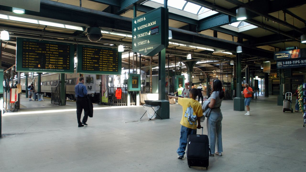 01 Hoboken crash timeline 0929