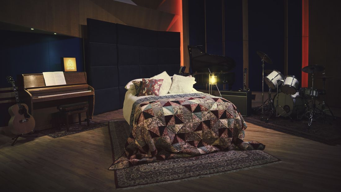 Guests will be staying in Studio 3, where Pink Floyd's "Dark Side of the Moon" was born and Amy Winehouse made her last recording, a duet with Tony Bennett. 