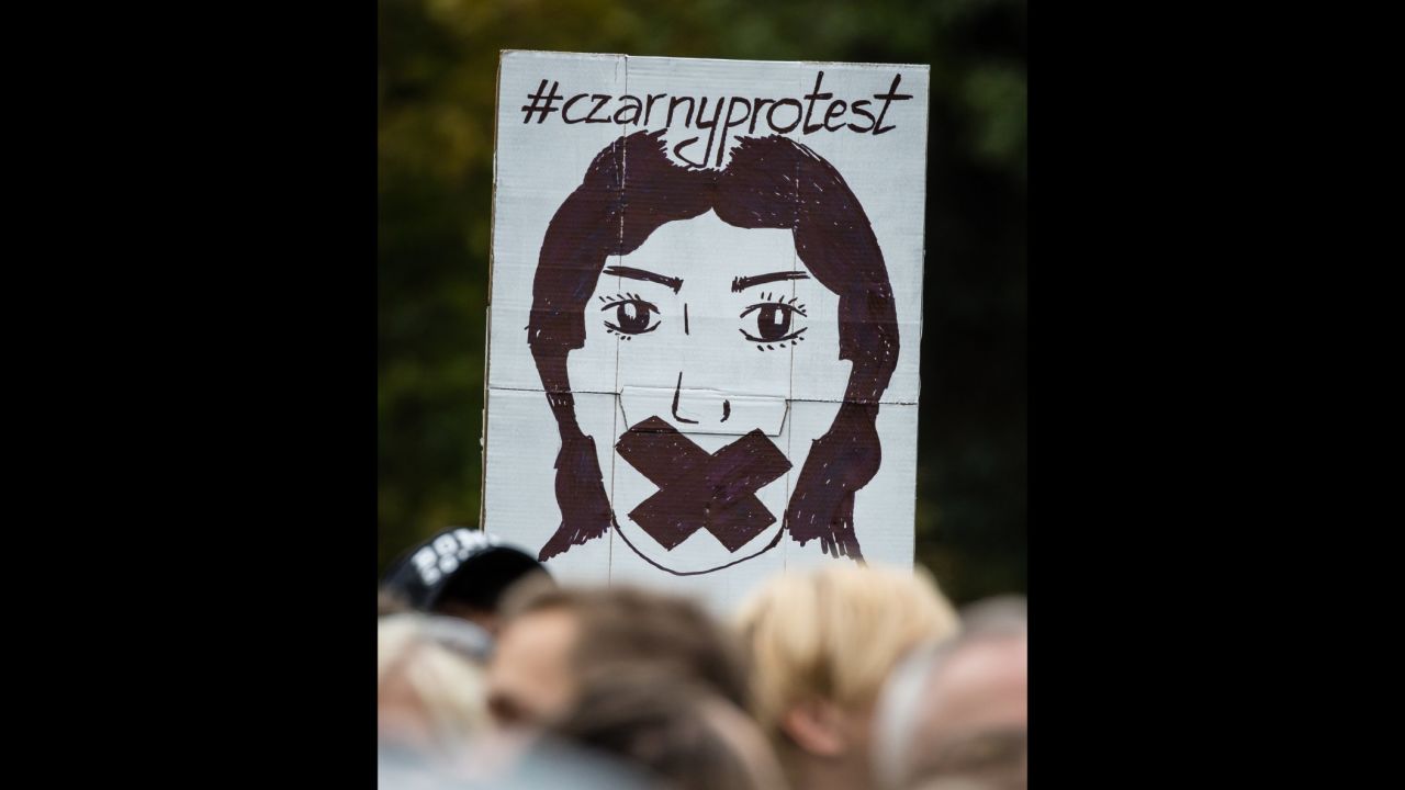 People attend the anti-government, pro-abortion demonstration in front of Polish Pariament in Warsaw, Poland on October 1, 2016.