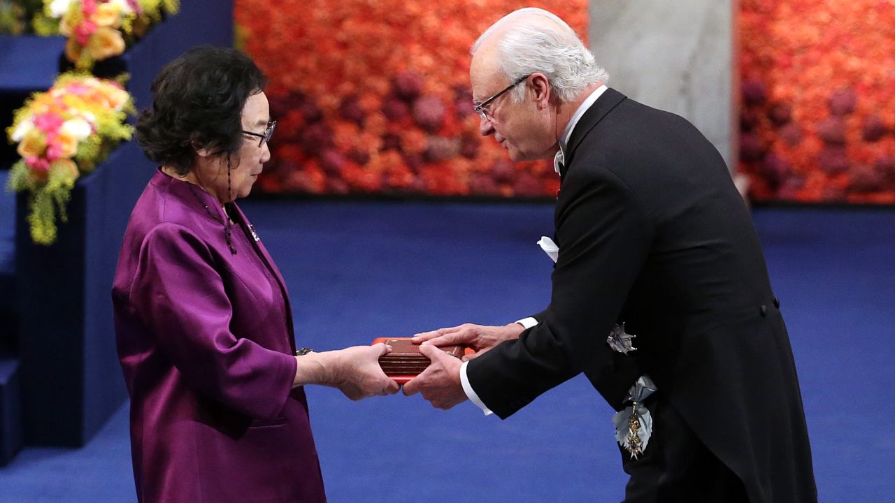 Chinese scientist Tu Youyou was awarded the Nobel Prize for Medicine in 2015.