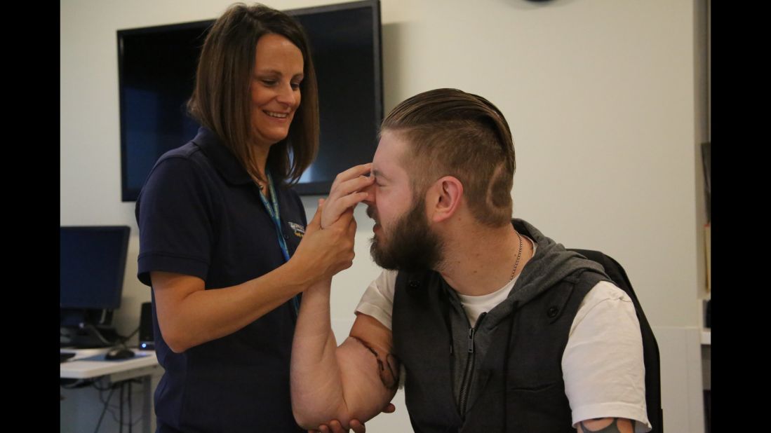 After the transplant, occupational therapist Tiffany Pritchett helped Peck with his recovery at the Spaulding Rehabilitation Network.