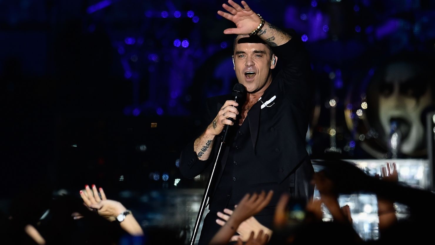 British singer Robbie Williams may have lost some fans in Russia with his latest track.