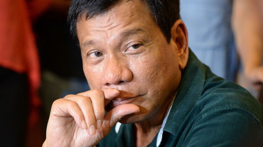 Philippine President-elect Rodrigo Duterte speaks during his first press conference since he claimed victory in the presidential election, at a restaurant in Davao City, on the southern island of Mindanao on May 15, 2016.
Duterte vowed on May 15 to reintroduce capital punishment and give security forces "shoot-to-kill" orders in a devastating war on crime. / AFP / TED ALJIBE        (Photo credit should read TED ALJIBE/AFP/Getty Images)