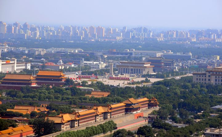 <strong>Beijing: </strong>Being the political, historical and cultural heart of China, Beijing is unsurprisingly one of the country's biggest cities, with a population of 21 million people.