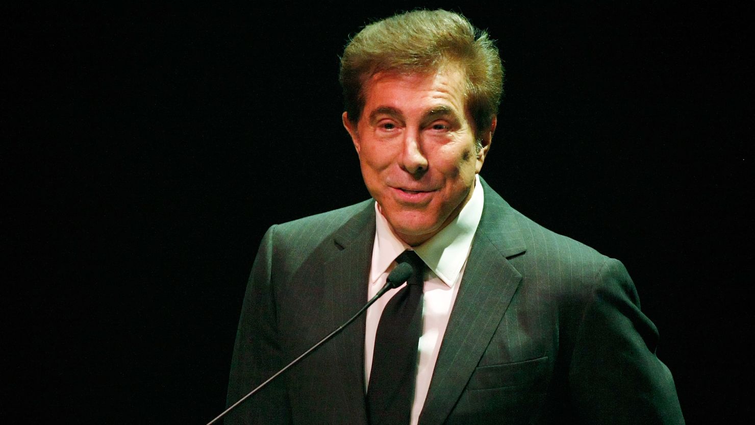Then-Wynn Resorts chairman of the board and CEO Steve Wynn speaks at a memorial service for longtime Las Vegas entertainer Danny Gans at the Encore Las Vegas May 21, 2009 in Las Vegas, Nevada. 