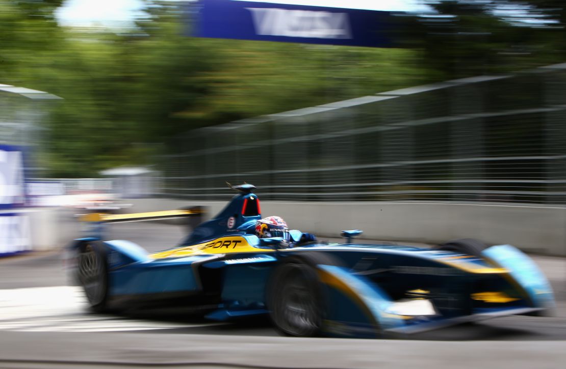 Renault's Sebastien Buemi racing around London's Battersea Park during season one. 