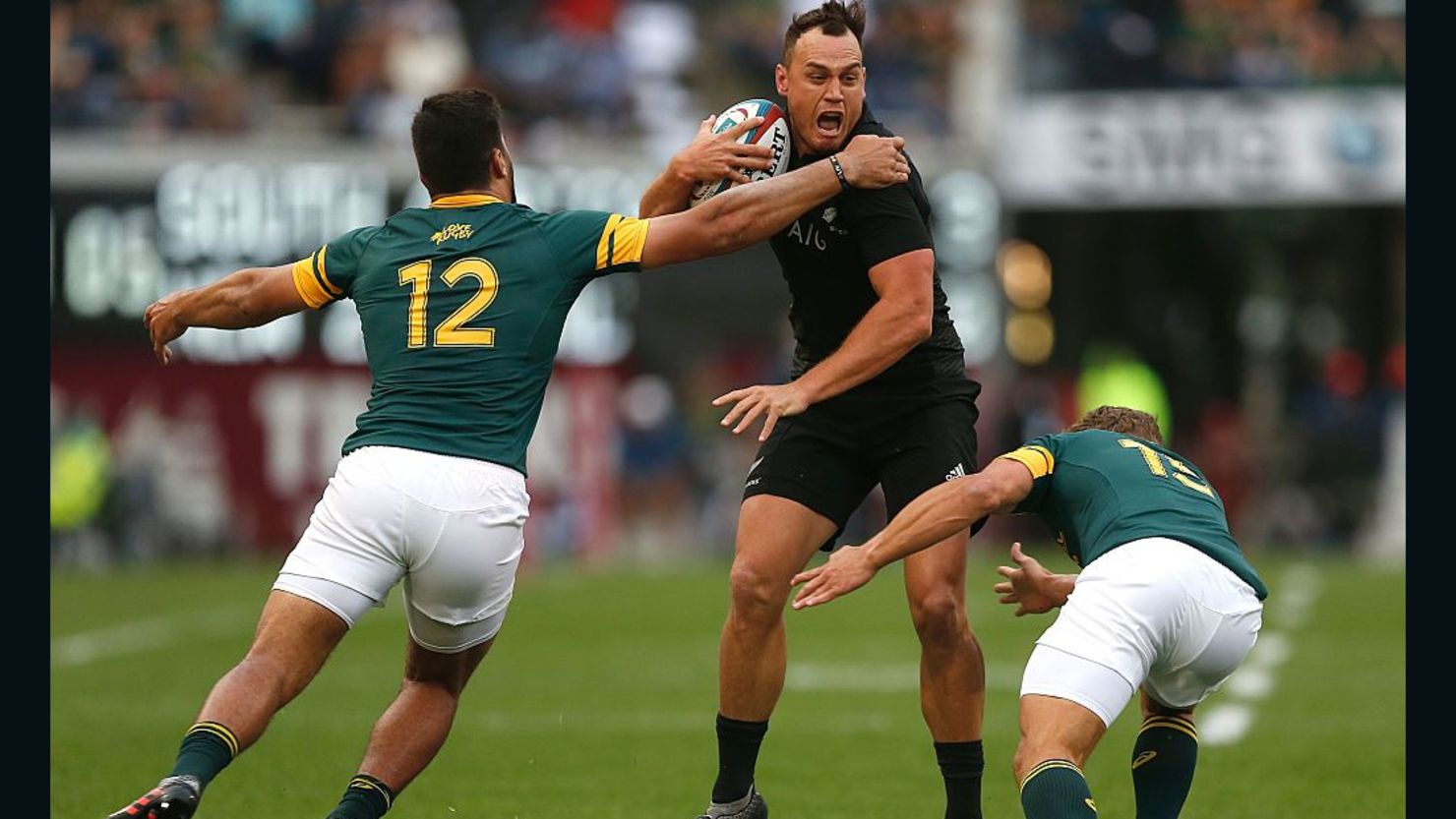 New Zealand's Israel Dagg scored twice as the All Blacks earned a record-equaling 17th consecutive win.