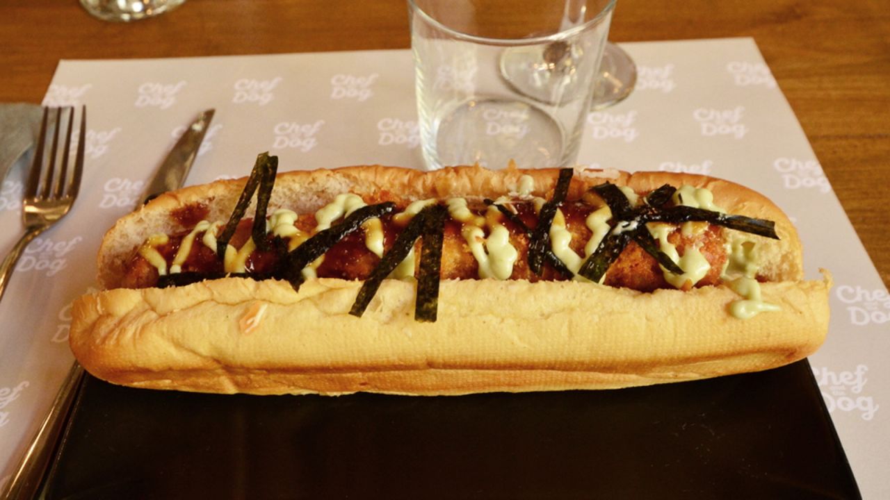 An unusual new addition to the Greek street food landscape is the exotic hot dog. German, Japanese katsu, Korean, Mexican and even lobster dogs are served at takeaway joint Chef and the Dog.
