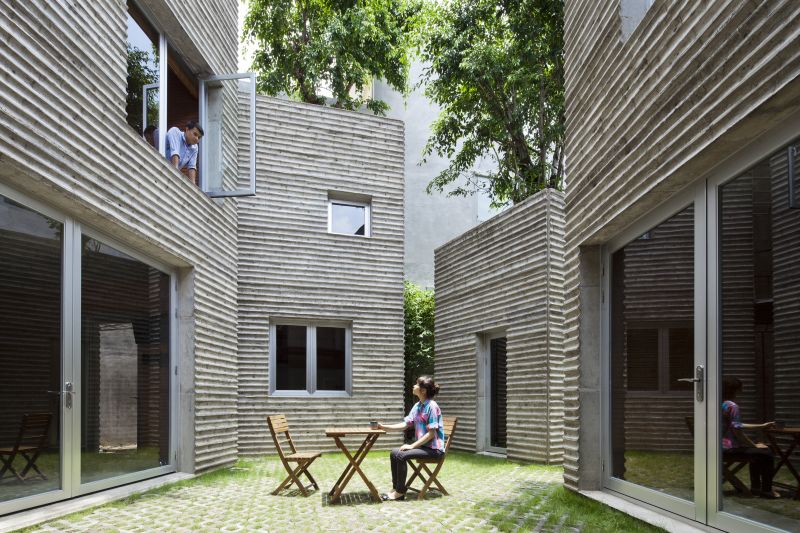 Amazon.co.jp: ヴォチョンギア 自然の構築 ベトナム建築Vo Trong