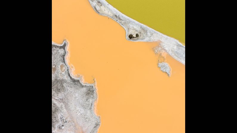 Another salt evaporation pond from the "Earth Patterns" series, this time in the Bahamas. 