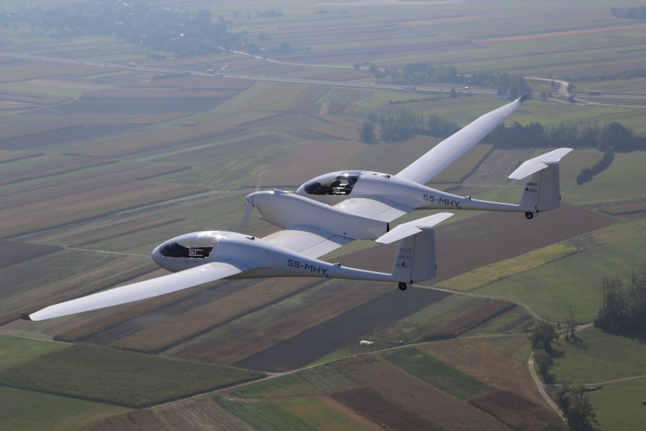 The world's first emission-free, 4-seater electric plane powered by fuel cells took off at Stuttgart Airport, Germany, in September 2016.
