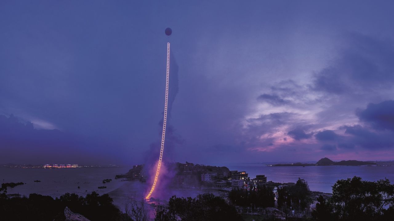 The documentary "Sky Ladder", Cai Guo-Qiang's most ambitious project to-date, is now on Netflix.
