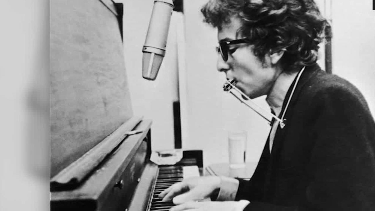 Bob Dylan receives Nobel Prize in literature in Sweden CNN