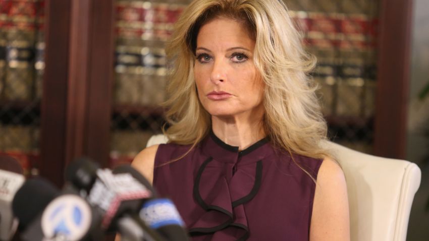 LOS ANGELES, CA - OCTOBER 14:  Summer Zervos, a former candidate on The Apprentice season five, who is accusing Donald Trump of inappropriate sexual conduct, speaks to the press with her attorney Gloria Allred October 14, 2016 in Los Angeles, California.  This is the first time the accuser has spoken publicly about the alleged incident.  (Photo by Frederick M. Brown/Getty Images)