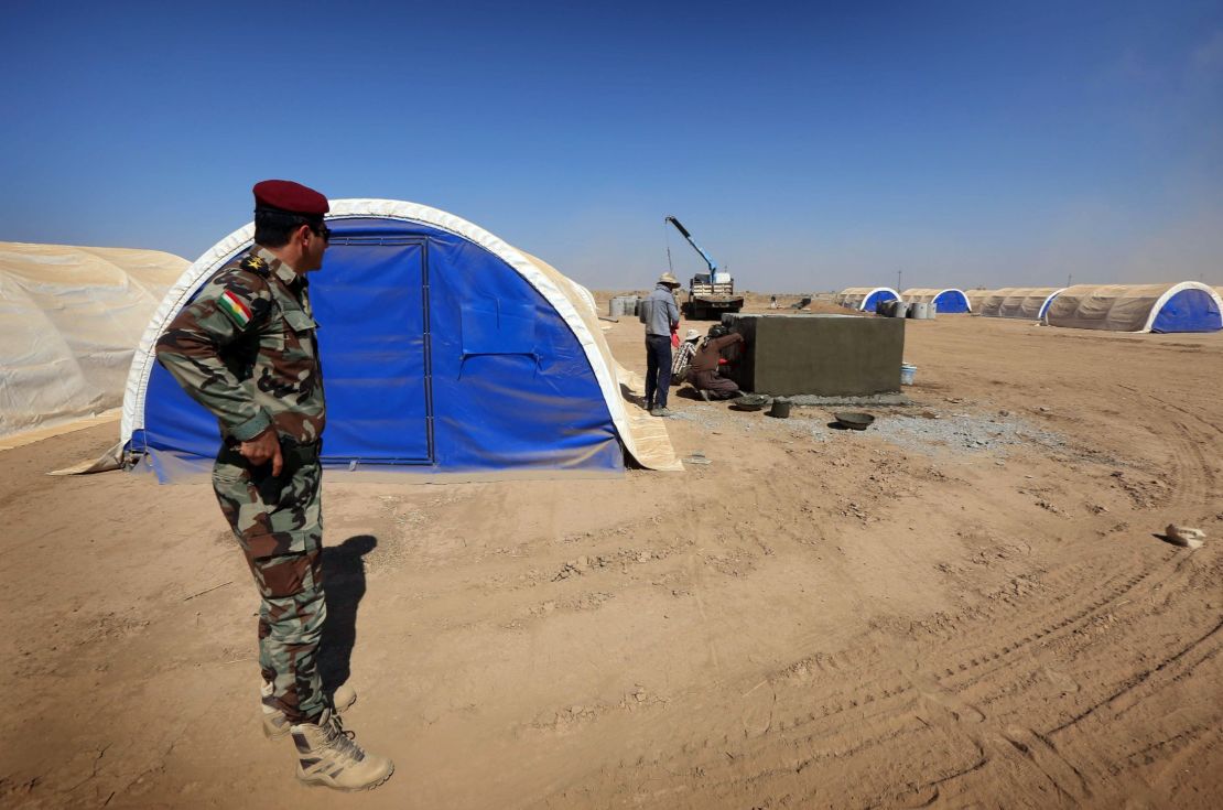 The United Nations and Iraqi government plan to set up a number of camps for displaced people in the Mosul area.