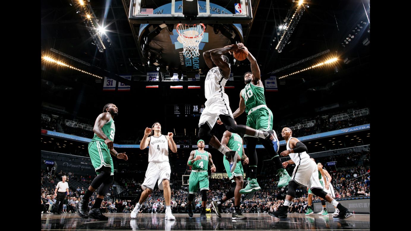 NBA Brooklyn Nets On-Court Warm-Up Jacket Home Weekday, Medium : :  Sports, Fitness & Outdoors