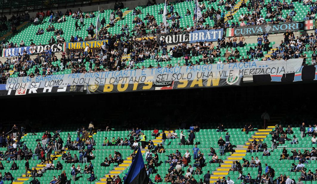 Inter Milan "Ultras" voiced their displeasure at Icardi against Cagliari on Sunday with a banner reading "You're not a man, you're not a captain, you're just a piece of "s**t."