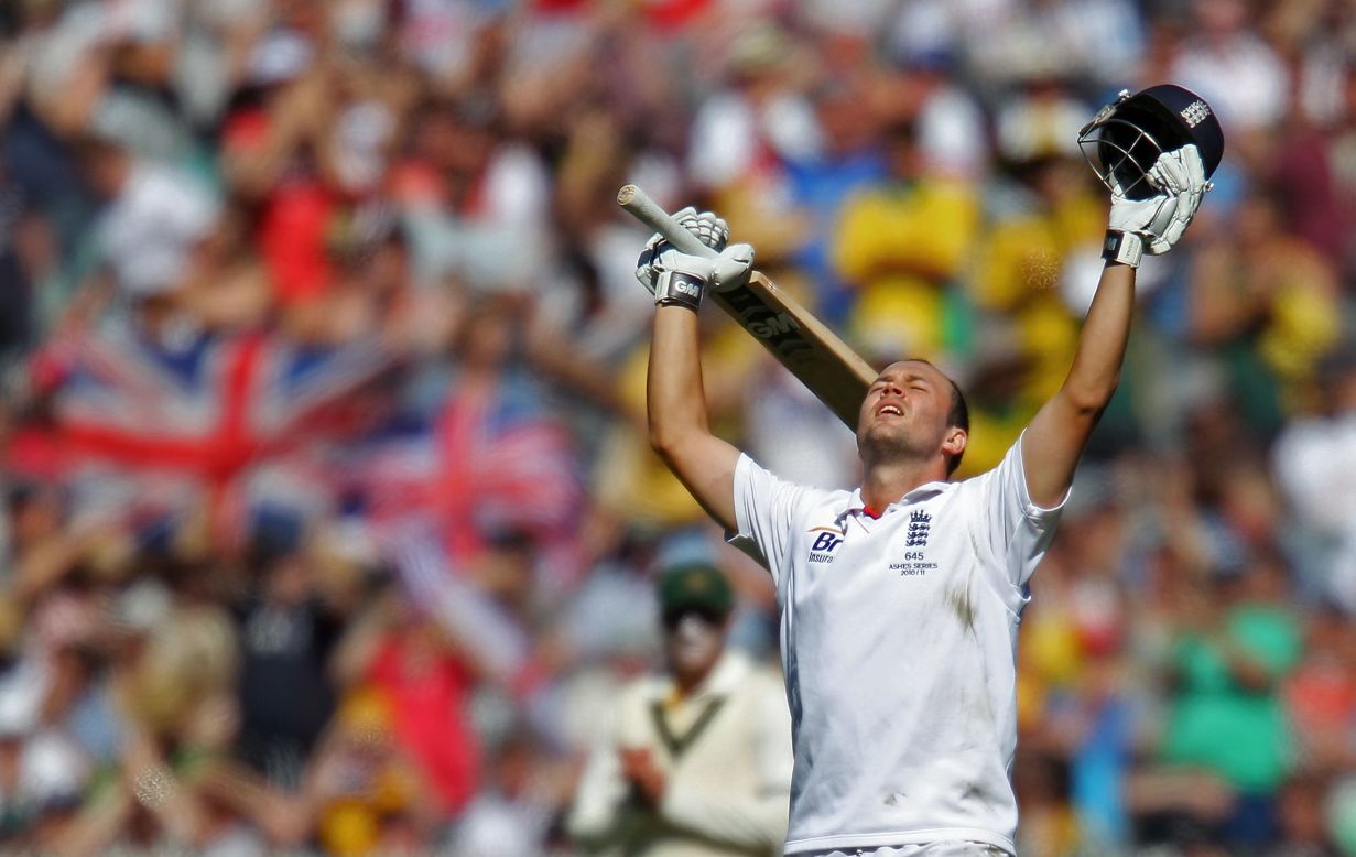 Trott's good form continued on the tour of Australia in 2010-11. He scored 445 runs in the series as England won the Ashes Down Under for the first time in 24 years. 