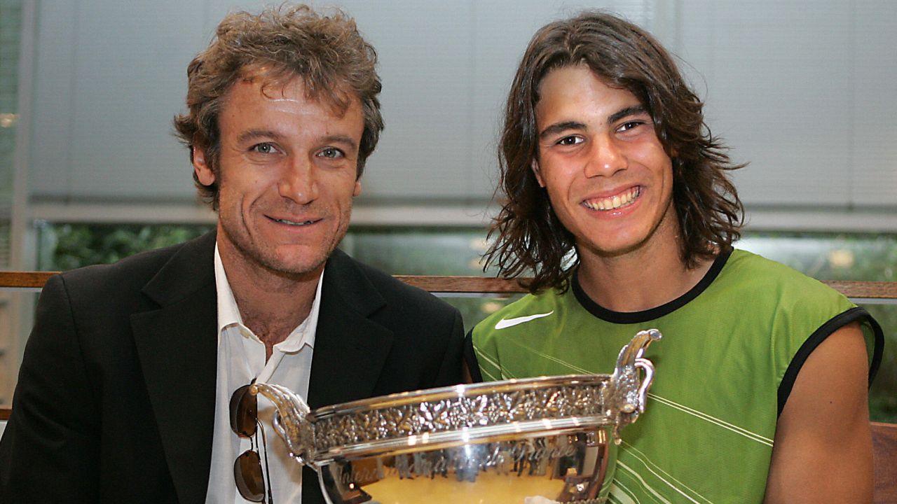 Wilander with Nadal in 2005, after the Spaniard's first of nine French Open titles. 