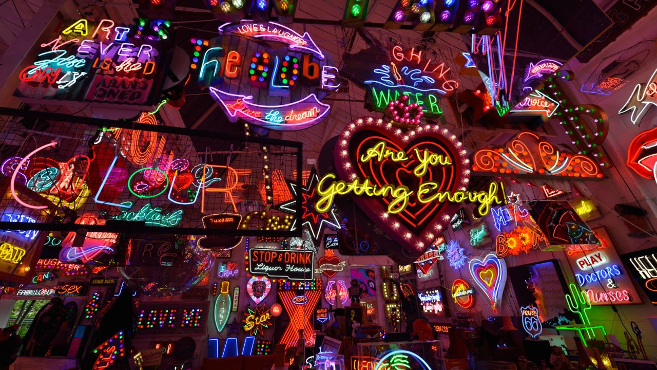 <a href="http://www.godsownjunkyard.co.uk" target="_blank" target="_blank">God's Own Junkyard</a>, the former workshop of legendary signmaker Chris Bracey has been maintained by his family and is open to the public for sales, sign hire or general ogling. 