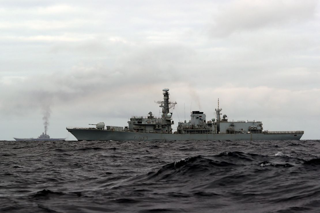 Russian aircraft carrier Admiral Kuznetsov with HMS Richmond.