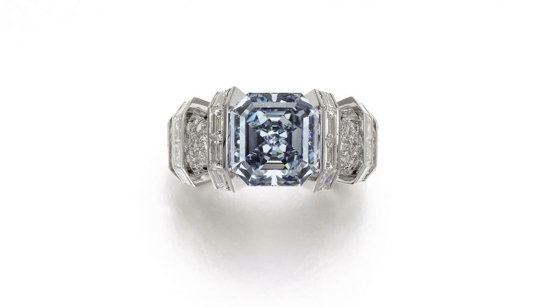 A rare Fancy Vivid Blue diamond ring valued at $25 million will go up for auction on November 16, 2016. The diamond is known as the Sky Blue diamond. 
