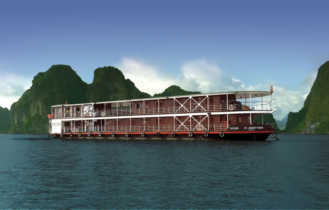 Beginning in Ha Long Bay, the RV Angkor Pandaw floats up the Red River to Hanoi, then into the clear rustic waters of the Da River. The journey takes 10 days. 