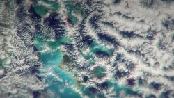 Bermuda Triangle clouds weather science channel jnd orig vstan_00001016.jpg