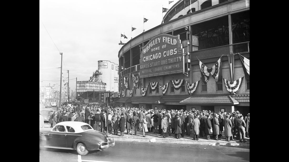 Fans wait outside Wrigley Field for the decisive game seven of the 1945 World Series on October 10. The attendance inside the stadium was 41,590.