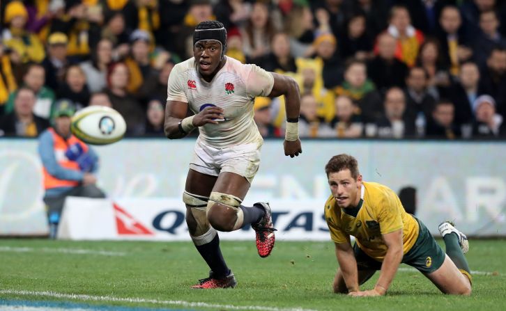 Itoje played every minute of England's 3-0 whitewash over Australia in June 2016 -- the first time it had won an away series against the Wallabies. However, injury ruled him out of the November international series.