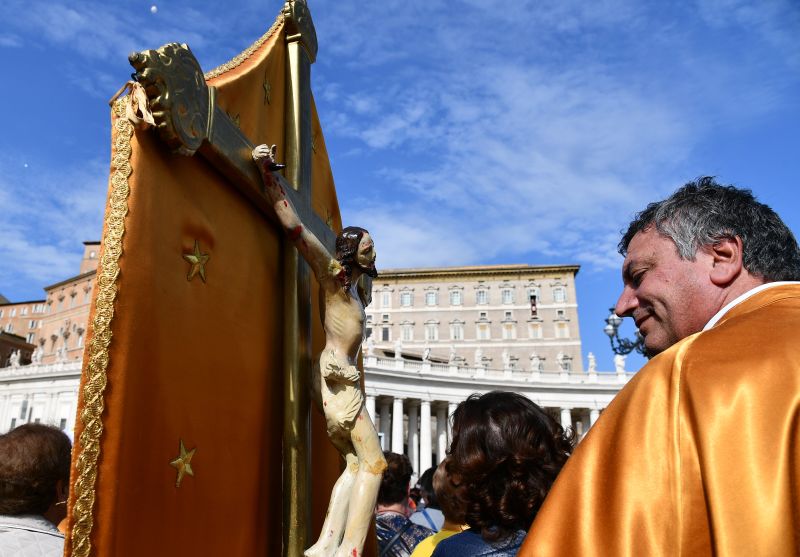 Catholic Cremation: Vatican Issues New Guidelines, Says No To ...